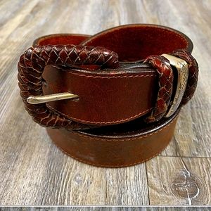 Fossil Brown Leather belt Silver Tone Metal Accent